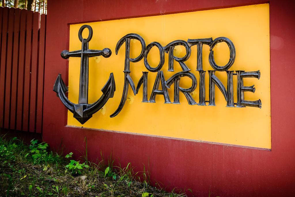 ホテル Porto Marine Jūrkalne エクステリア 写真